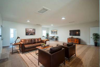 Main picture of 1321 Sartori Ave