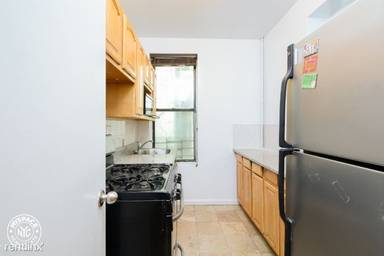 Main picture of 631 Grand Ave