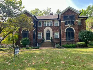 Main picture of 7334 Pershing Ave