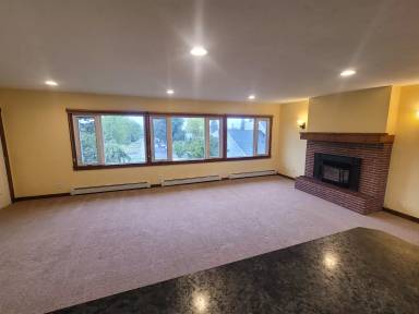 Main picture of 348 W Colorado St