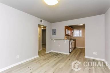 Main picture of 271 Glen Iris Dr - 3A