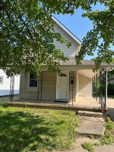 Main picture of 1914 Schuyler Ave