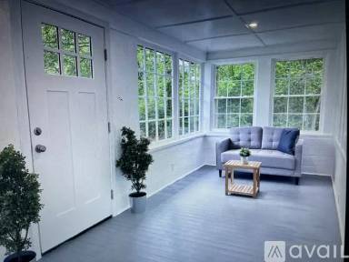 Main picture of 81 Dover Rd