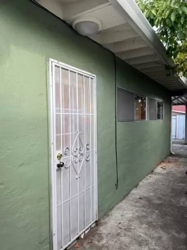 Main picture of 19730 Hathaway Ave