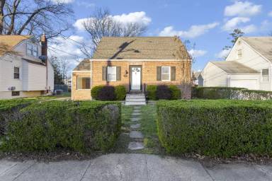 Main picture of 1009 Carter Ave