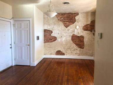 Main picture of 623 Cumberland St