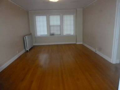 Main picture of 440 N Park Ave