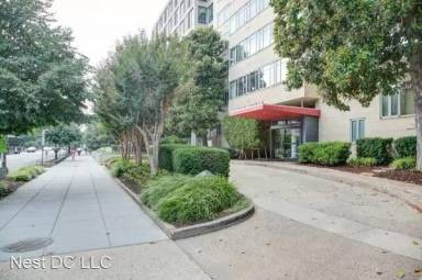Main picture of 1711 Massachusetts Ave NW