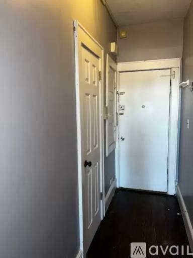 Main picture of 251 Lafayette Ave Apartments