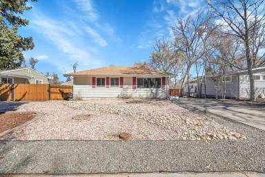 Main picture of 5635 Nebraska Way