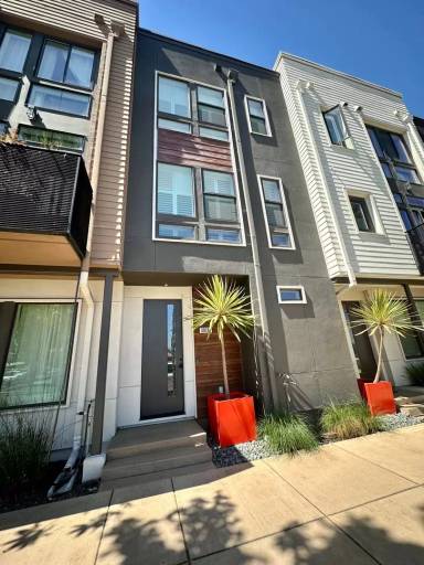 Main picture of 39191 State St