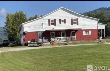 Main picture of 313 Plum St