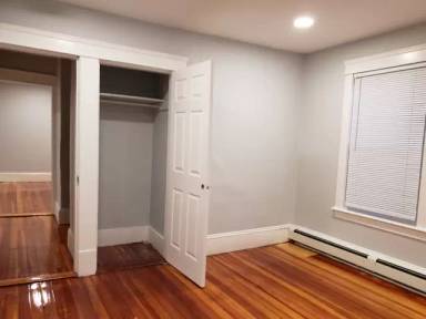 Main picture of 313 New York Ave