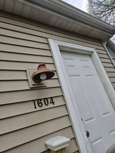 Main picture of 1604 Coleman Ave