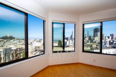 Main picture of 2 Fallon Pl