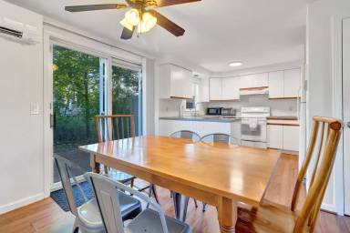 Main picture of 280 Longfellow St