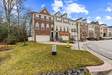 Main picture of 7544 Stonehouse Run Dr