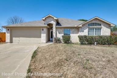 Main picture of 3111 Ponds Edge Trl