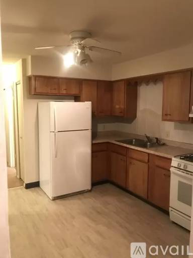 Main picture of 150 S Viant St