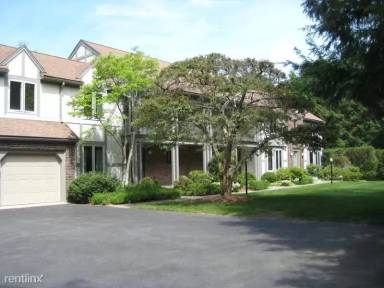 Main picture of S Saint Holliston Ma
