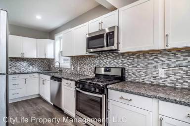 Main picture of 1114 Bellaire Ave