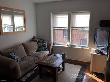 Main picture of 3808 N Sheffield Ave