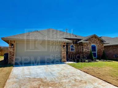 Main picture of 6708 NW 157th St