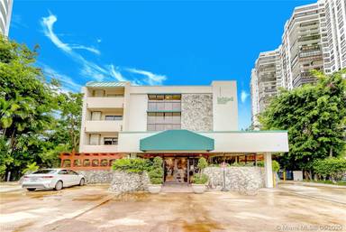 Main picture of Brickell Mar Condo