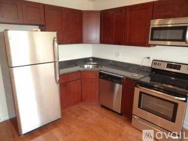 Main picture of 332 N 41st St