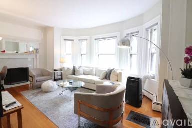 Main picture of 1774 Beacon St