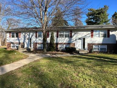 Main picture of 105 John St