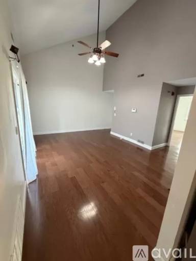 Main picture of 74 Tennis Plaza Rd