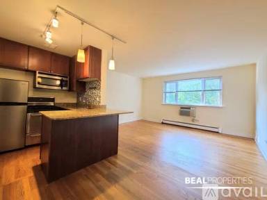 Main picture of 625 W Wrightwood Ave Apartments