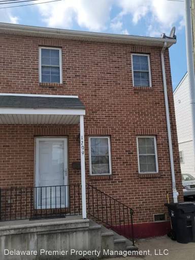 Main picture of 1209 N Claymont St
