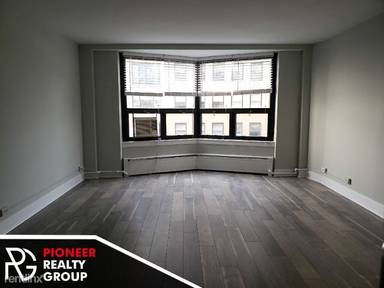 Main picture of Wellington Place Apartments