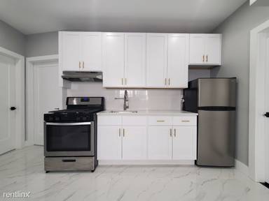 Main picture of 484 Kennedy Blvd