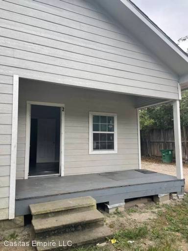 Main picture of 3408 Coal St