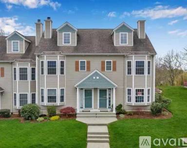 Main picture of 273 Bridge St