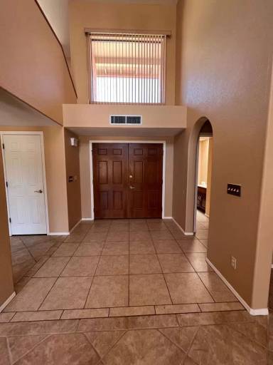 Main picture of 2614 E Papago Trl
