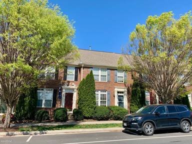 Main picture of 2042 Lockwood Dr