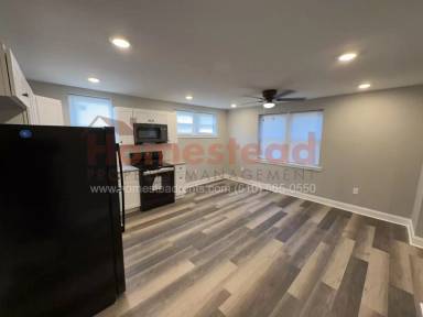 Main picture of 204 E Marshall Rd