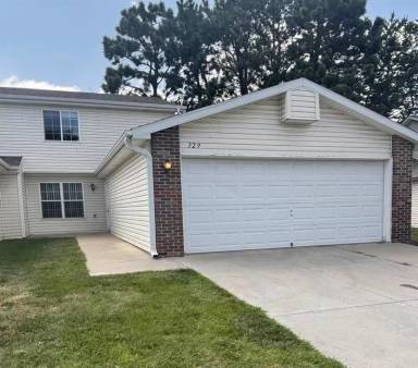 Main picture of 329 NW 23rd St