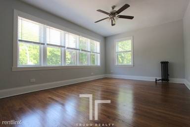 Main picture of 7736-42 N Ashland Ave & 1609-11 W Juneway Ter