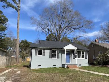 Main picture of 403 E Hammond St
