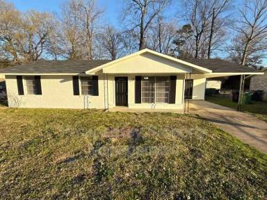 Main picture of 1242 Rosewood Dr