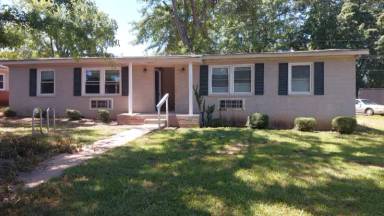 Main picture of Chandler Oaks Apartments