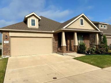 Main picture of 1601 Bunting Dr