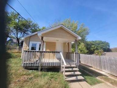 Main picture of 224 Grandview Ave
