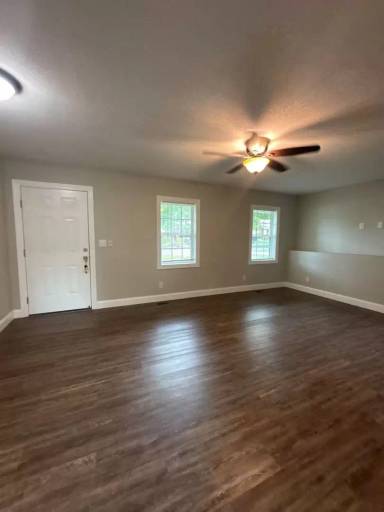 Main picture of 1112 E Holston Ave