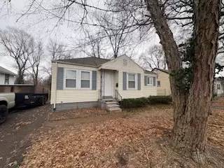 Main picture of 446 S Dade Ave